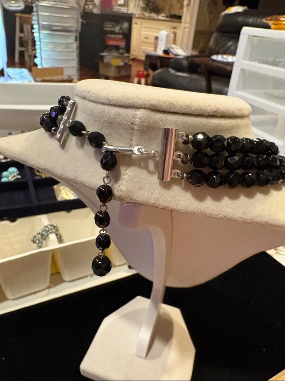 Black Faceted Beaded Layered Necklace - Women Jewelry - Picture 2 of 3